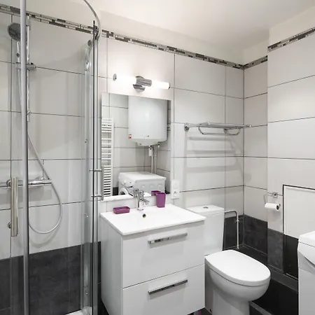 Mandchou By Cocoonr * Rennes